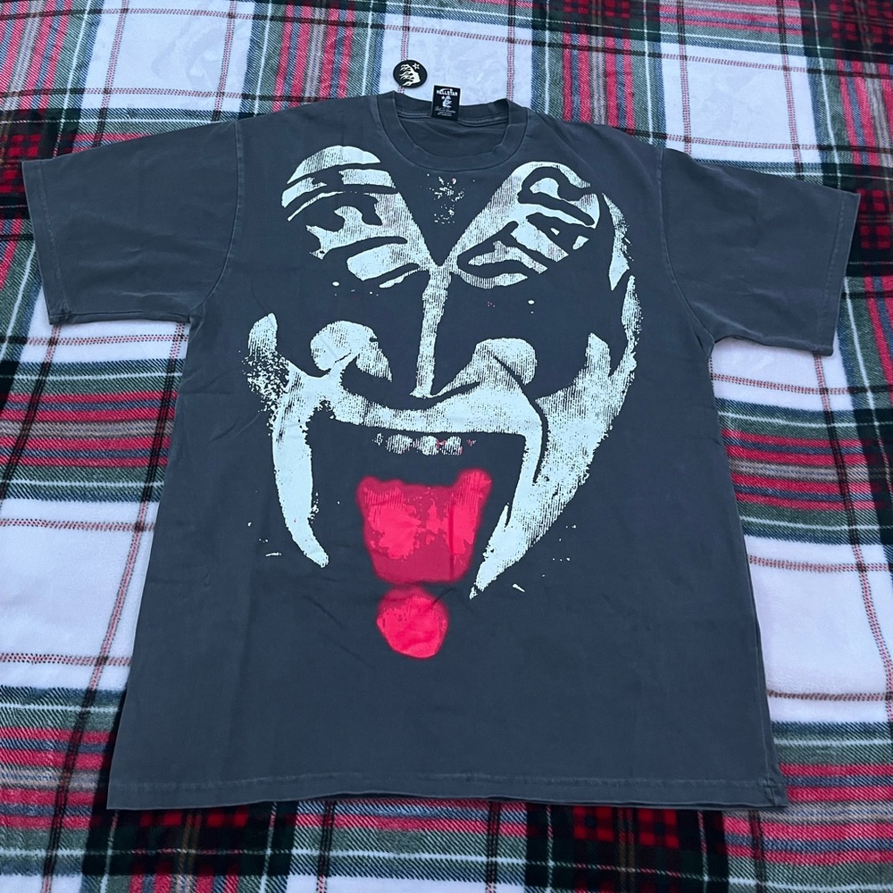 Hellstar Tee